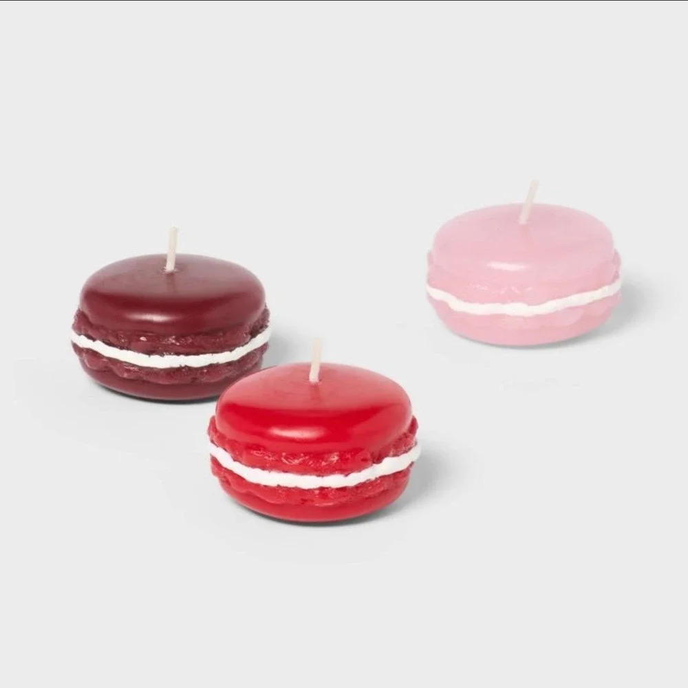 Threshold macaron shaped
